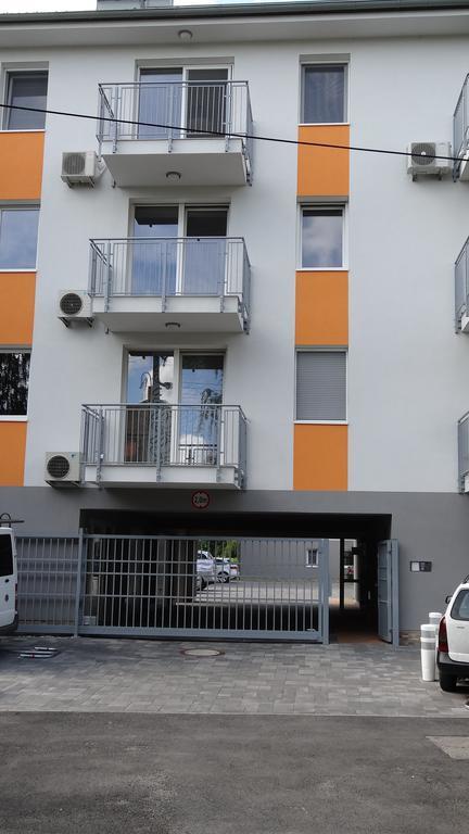 Sweet Home Apartment Győr Exterior foto